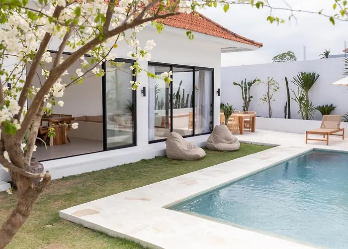 La Luz 2bdr Mediterranean Canggu